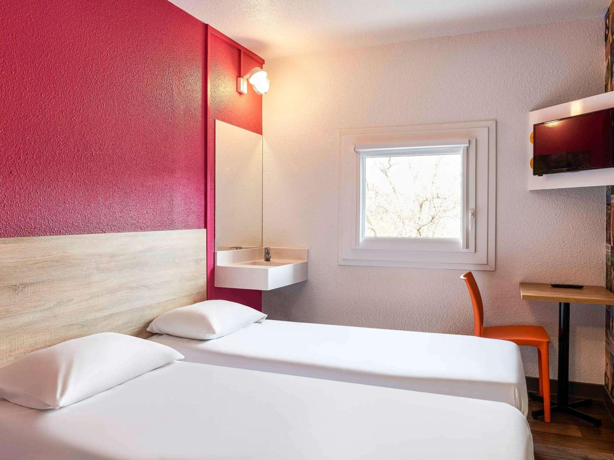 Hotelf1 Lille Metropole Hotel *